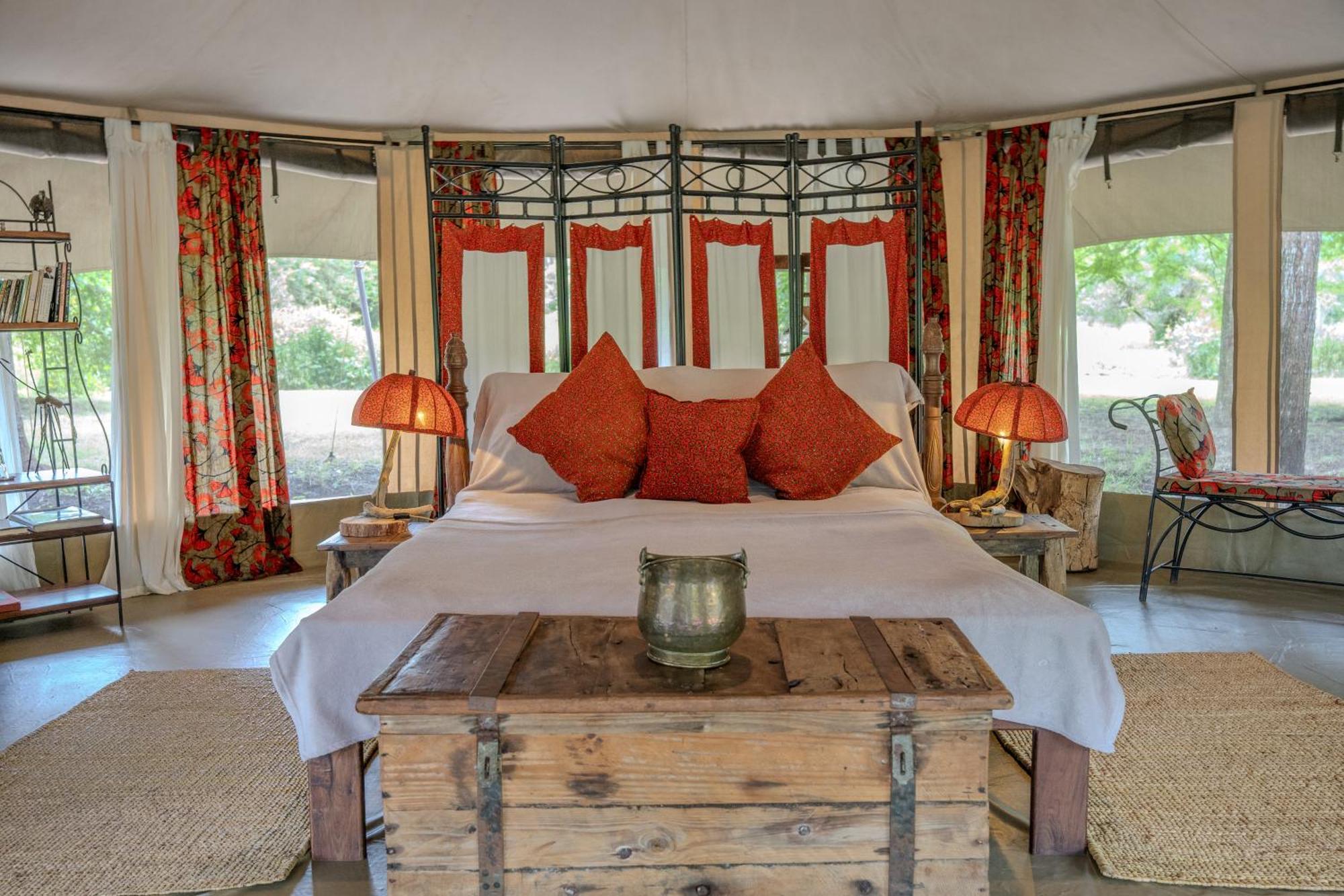Dolly Farm & River Camp, Luxury Tents Usa River Екстер'єр фото